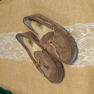 UGG Australia Leather Women's Moccasins Sz 7, Brown, Good Condition, No Box